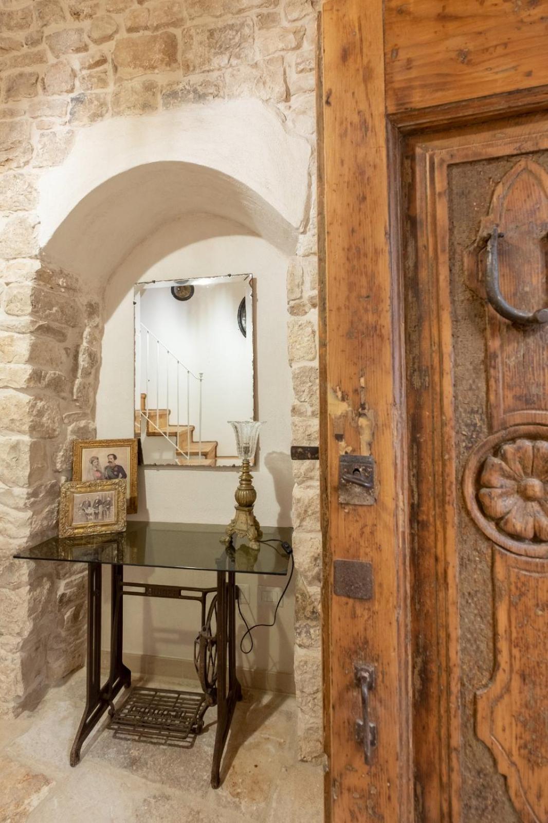 Palazzo Rizzi Dimora Dei Templari Ξενοδοχείο Bitetto Εξωτερικό φωτογραφία
