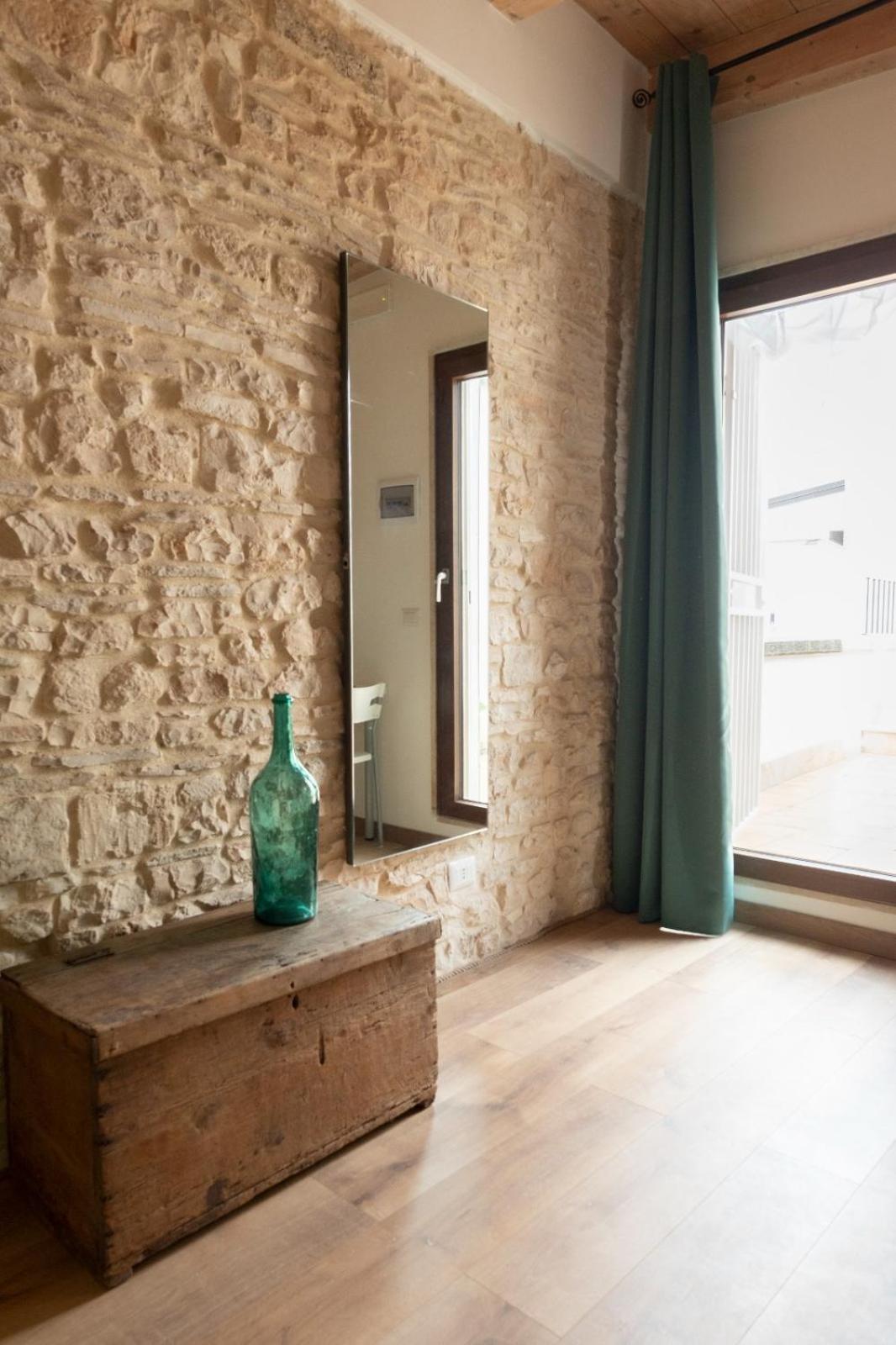 Palazzo Rizzi Dimora Dei Templari Ξενοδοχείο Bitetto Εξωτερικό φωτογραφία